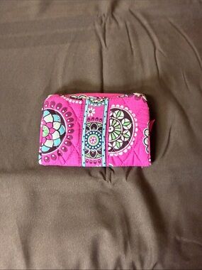 Vera Bradley Mini Hipster in the Cupcakes Pink pattern